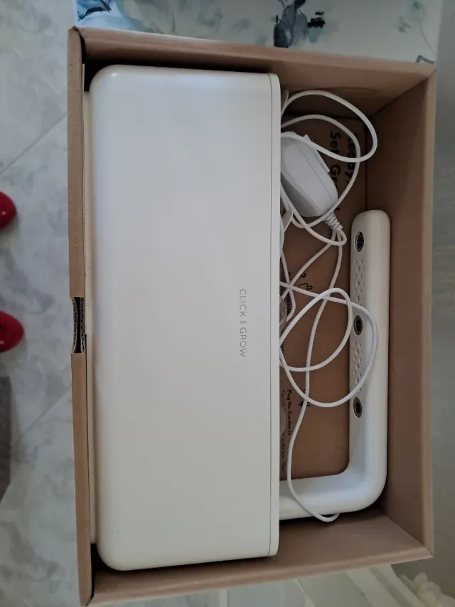 Smart Garden Click & Grow