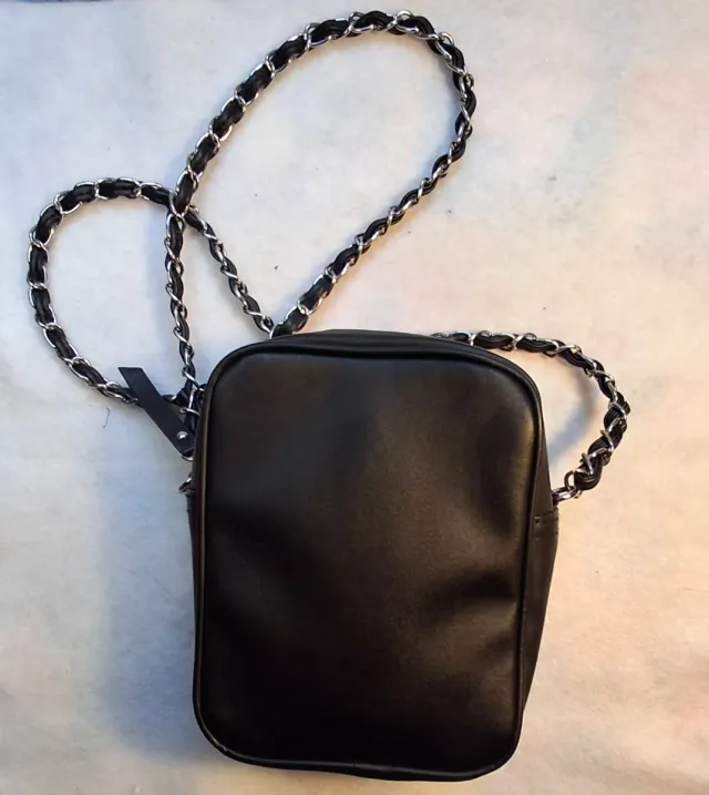 Borsa a tracolla nera AMISU