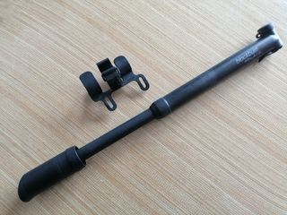 Bomba de Bicicleta Portátil BLACKBURN MTB 90psi