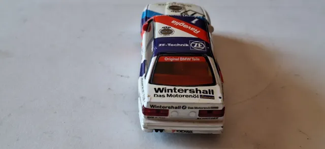 Coche miniatura BMW M3 E30 Ravaglia