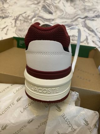 Zapatillas Lacoste Blancas y Rojas