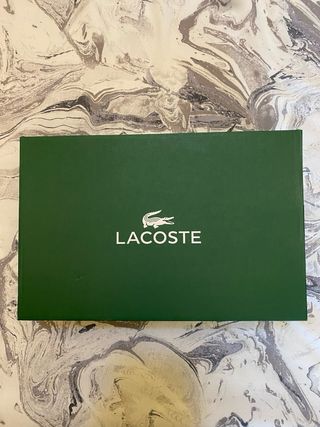 Zapatillas Lacoste Blancas y Rojas