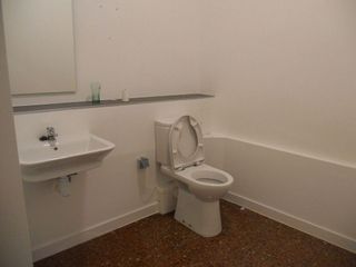 Local comercial en alquiler en Artigas - Llefià en Badalona