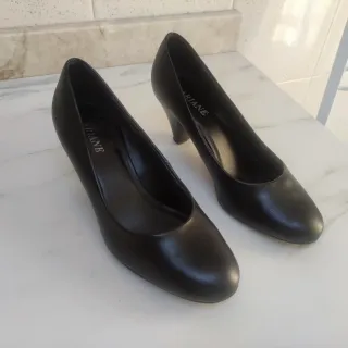 Zapatos de tacón negros