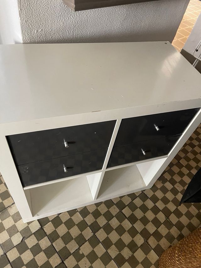 Estantería Ikea 4 cajones y 2 huecos