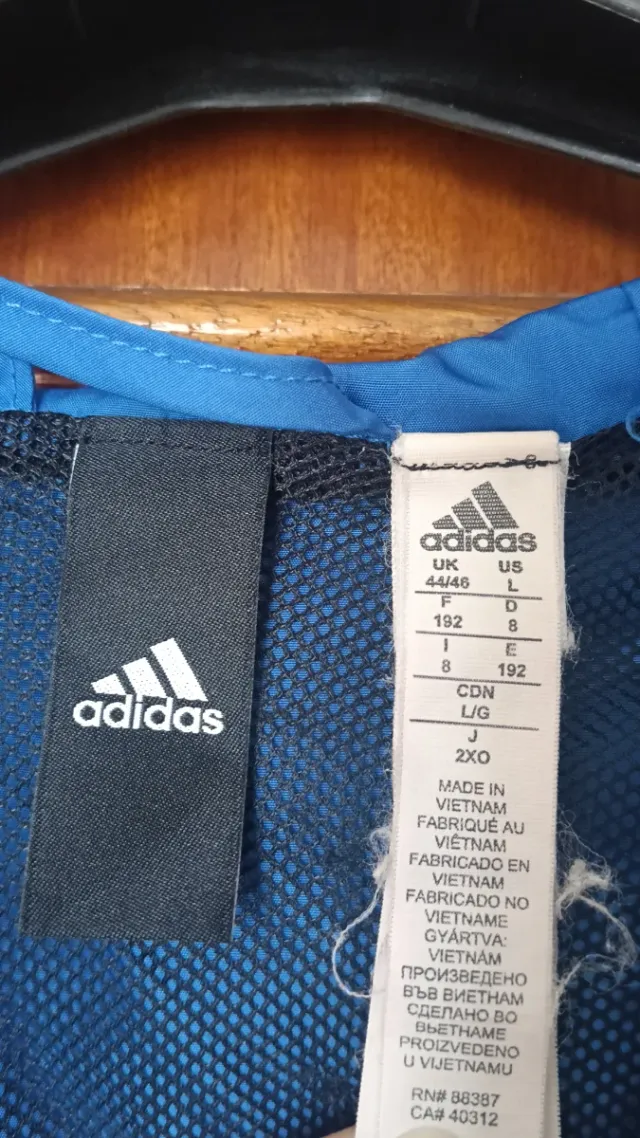 Chaqueta Adidas Azul y Negra