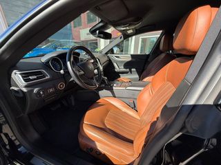 Maserati Ghibli Gransport V6 350 HP RWD