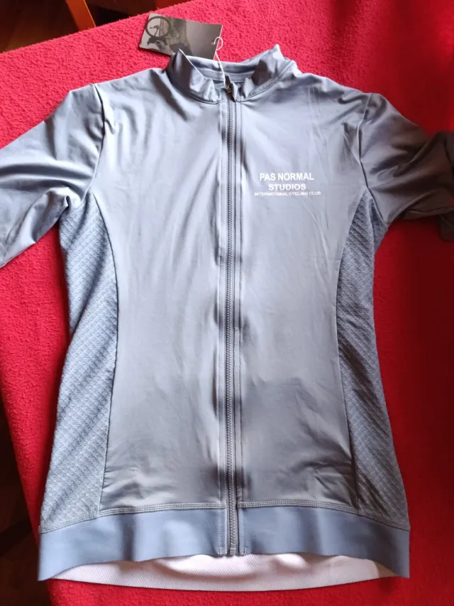 Maillot Ciclismo Pas Normal Studios Azul