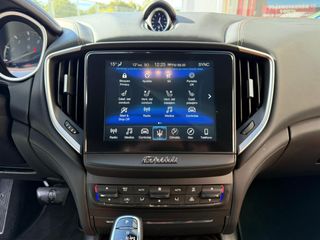 Maserati Ghibli Gransport V6 350 HP RWD