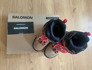 Botas Salomon de Snowboard, Talla 42 del año 2025.