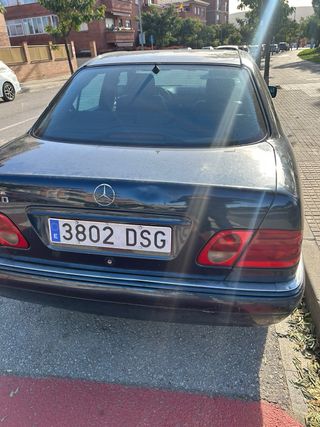 Mercedes-Benz Clase E 1998