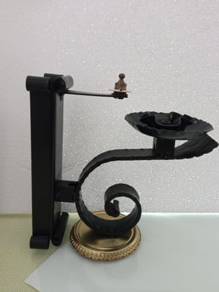 Apliques de forja negros sin cableado.