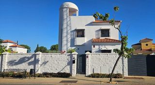 Chalet en venta en Costa Esuri en Ayamonte