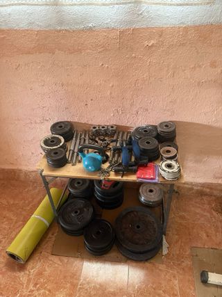 Equipo de gimnasio multifunción