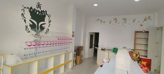 Local comercial en alquiler en Carcaixent