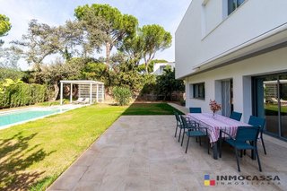 Chalet en venta en Bollullos de la Mitación