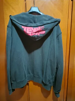Sudadera Levi's con cremallera y capucha