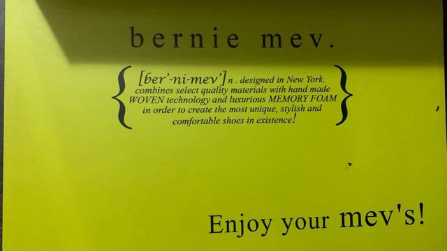 Botines negros de cuña para mujer