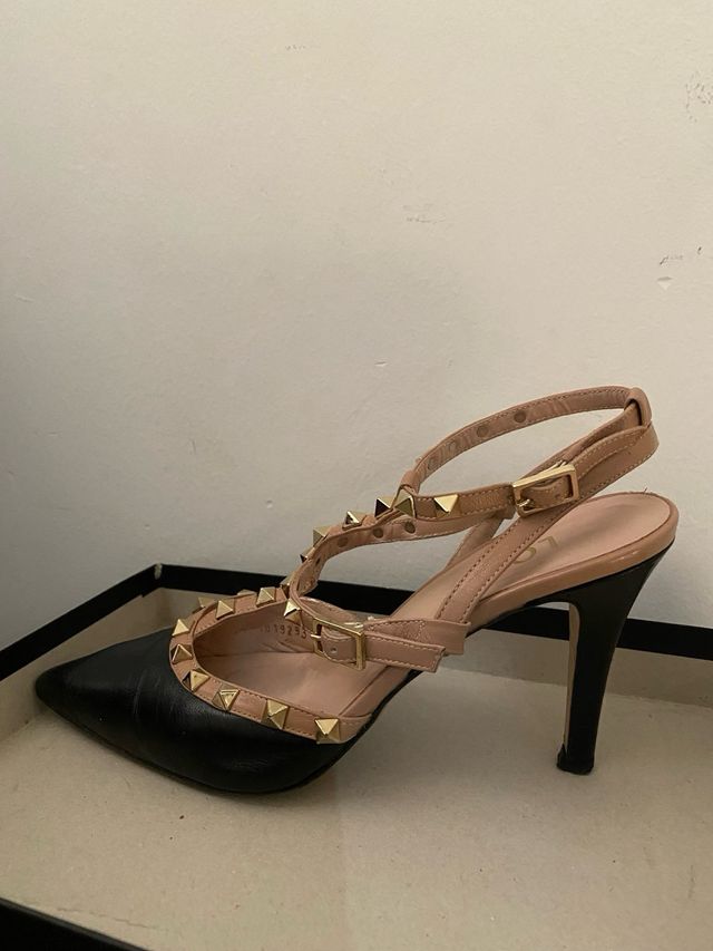 Zapato Valentino Talla 38 Negro y Beige