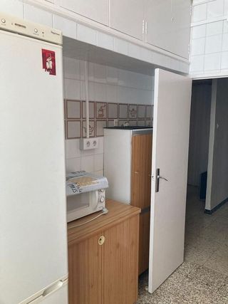Piso en alquiler en El Juncal - Av. de la Paz en Sevilla