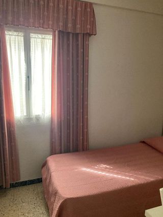 Piso en alquiler en El Juncal - Av. de la Paz en Sevilla