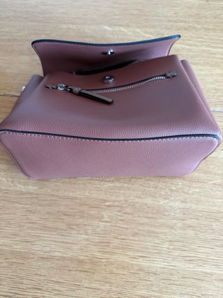 Bolso rosa bandolera