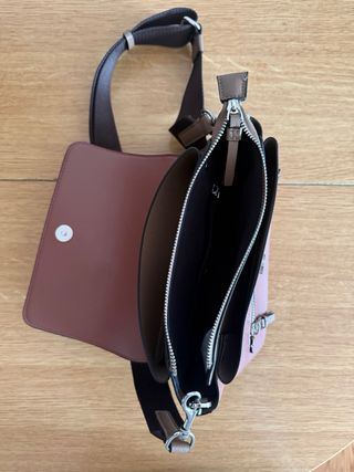 Bolso rosa bandolera