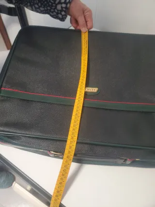 Maletín ALSA negro y rojo