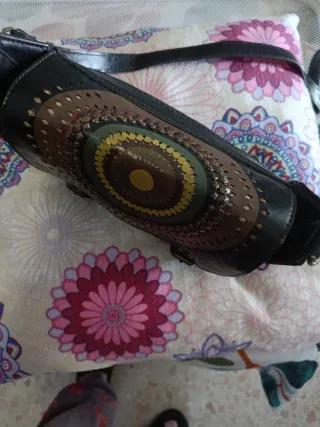 Lote Bolsos Desigual Negro y Multicolor