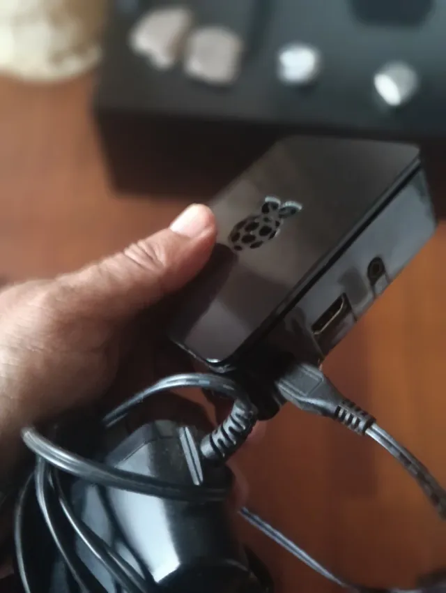 Raspberry Pi 2 Model B USB wireless e SD card 16g