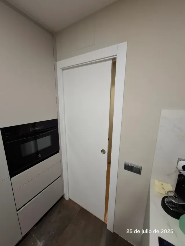 Montaje puertas armarios parquet y todo en madera