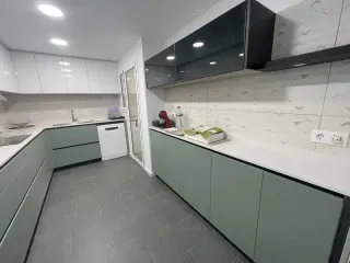 Montaje puertas armarios parquet y todo en madera