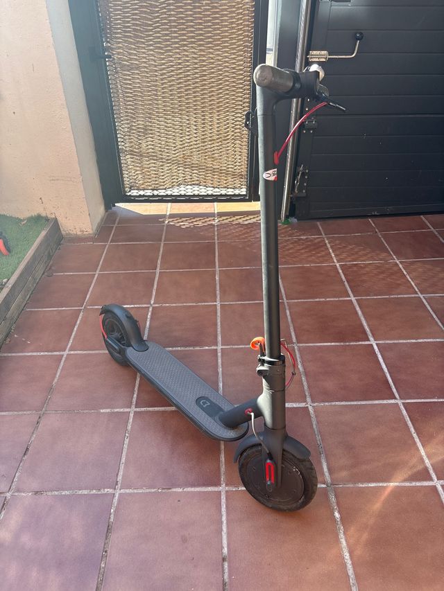 Patinete Eléctrico Xiaomi Mi Scooter 365