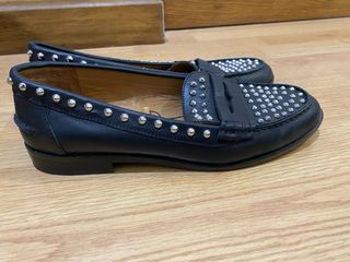 Mocasines Zara tachuelas negros talla 40