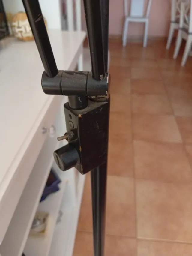 Lámpara de salón o taller metal y cristal