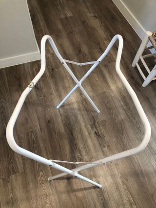 Bañera bebé con soporte plegable – 25 €