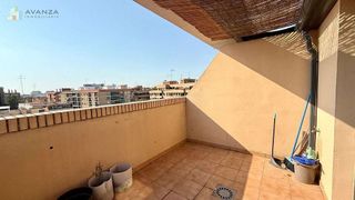 Ático en alquiler en Zona Campus Universitario en Burjassot