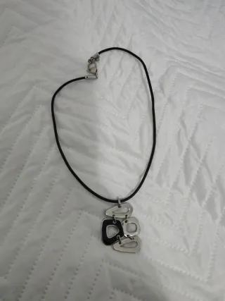 Colgante mujer plata y negro