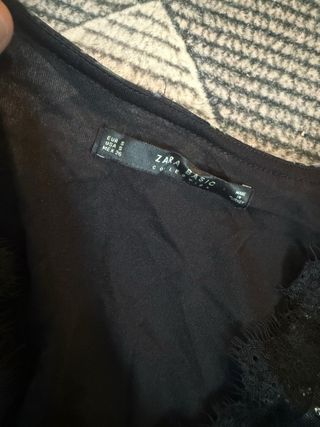 Vestido Zara floral manga larga