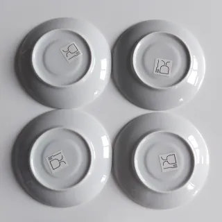 NUEVO! SET de 4 TAZAS Y PLATILLOS CON SOPORTE