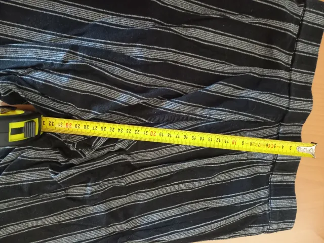 - Pantalón rayas Brandy Melville