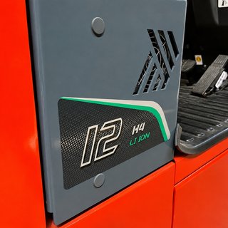 CARRETILLA ELEVADORA LITIO 1200kg *IVA NO INDLUIDO