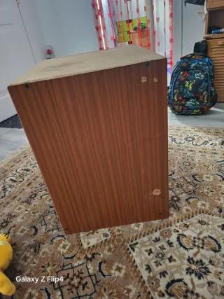 Mesitas de noche de madera (2)