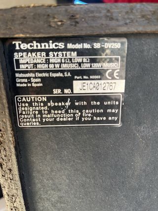 Equipo de música Technics plata y negro