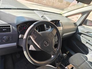 Opel Zafira 2008