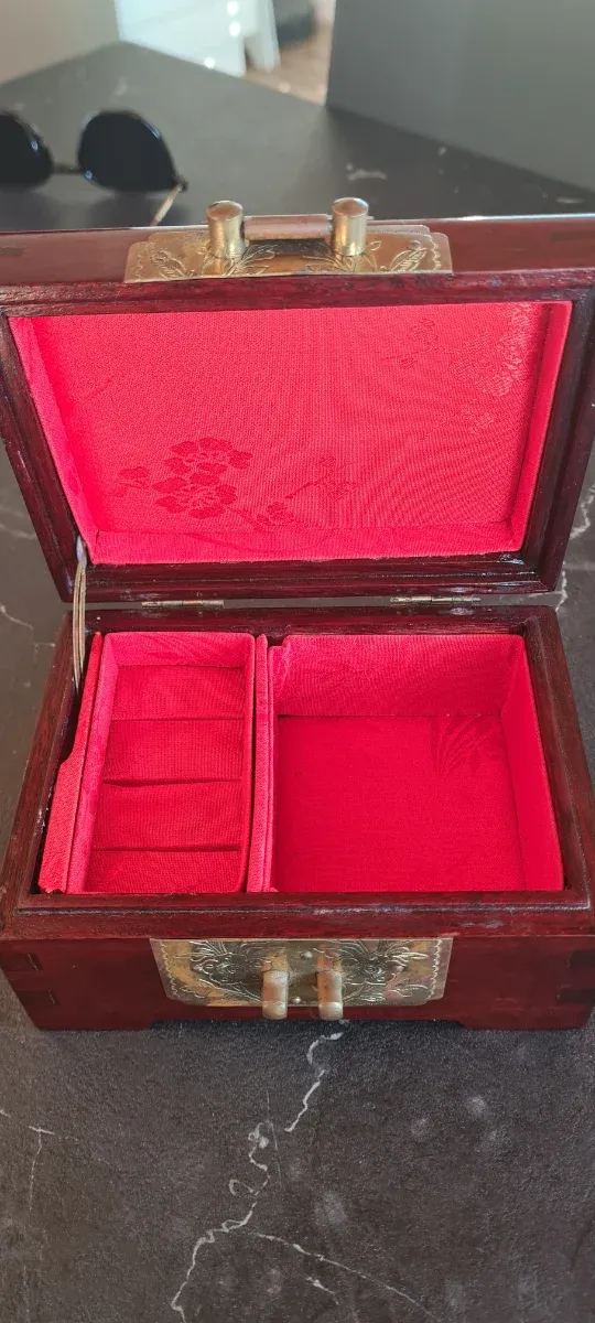 Portagioie vintage Cinese