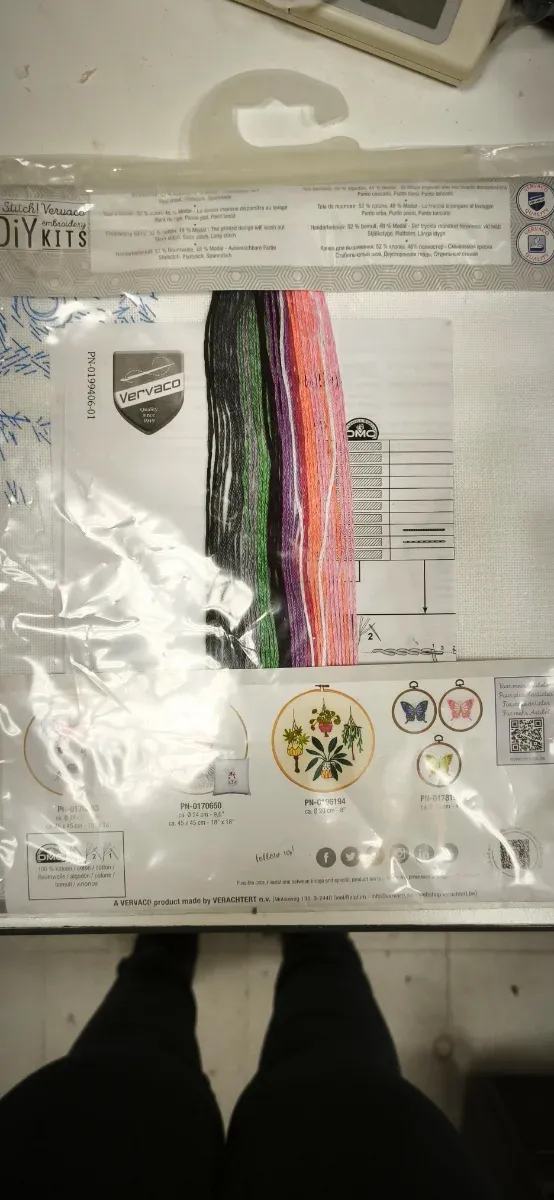 Kit Bordado Búho con Flores Vervaco