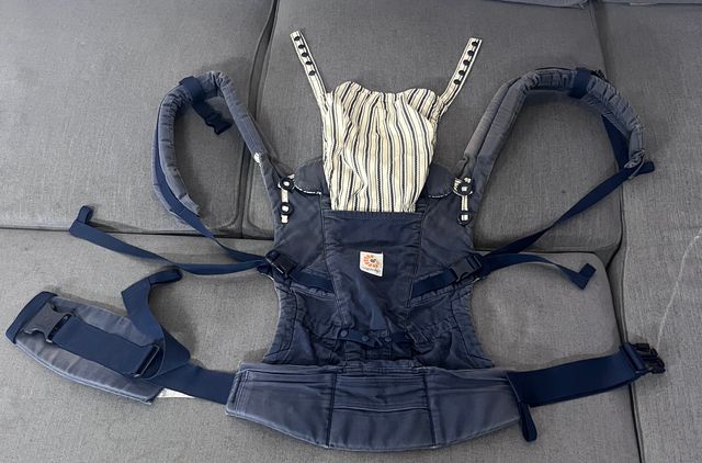 Portabebés Ergobaby Adapt Azul Marino