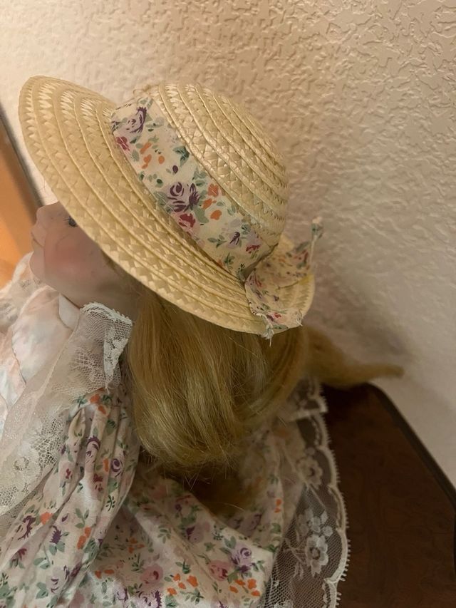 Muñeca de Porcelana Vestida