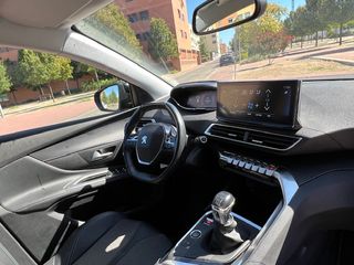 PEUGEOT 5008 1.5 BlueHDi 96kW 130CV SS Allure 7 PZ